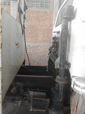 รถอีซูซุ 6 ล้อ ท้ายลาด 145 แรงม้า.    สนใจติดต่อ  081 - 6079515