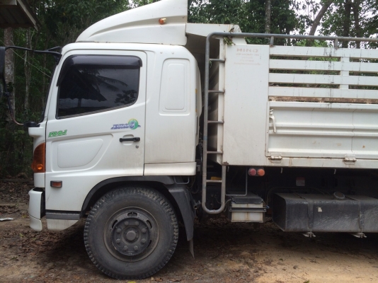 รถฮีโน่ 6 ล้อดั้ม FG8J 220 แรงม้า. ปี 55.  ( รถวิ่ง 74,xxx กม. )      สนใจติดต่อ  081 - 6079515