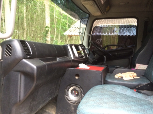 รถฮีโน่ 6 ล้อดั้ม FG8J 220 แรงม้า. ปี 55.  ( รถวิ่ง 74,xxx กม. )      สนใจติดต่อ  081 - 6079515