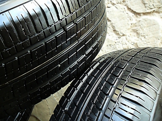 ยาง17 บริดสโตน 225-65-R17ลงพื้นปลายปี13 (4เส้น 2,600)