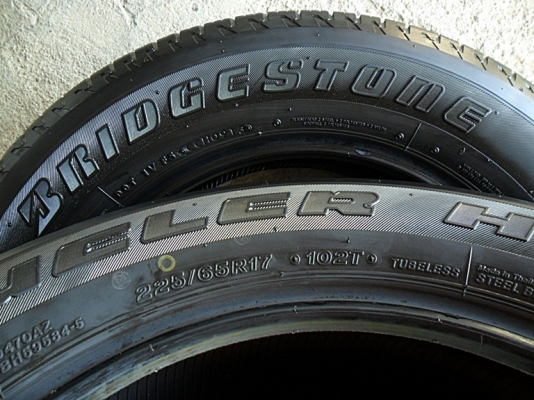 ยาง17 บริดสโตน 225-65-R17ลงพื้นปลายปี13 (4เส้น 2,600)