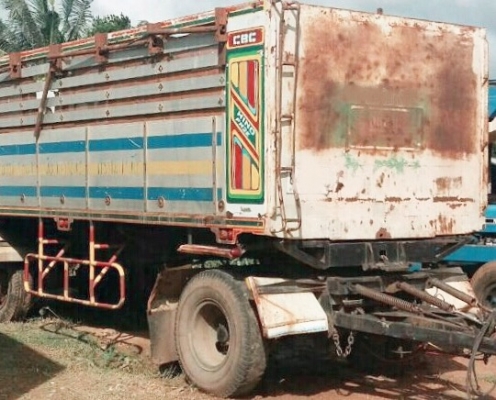 HINO FM 2K 260 HP K13D รถพ่วงแม่ + ลูก แม่สิบล้อ 2 เพลากระบะดั๊มพ์ 12 ตันคอกมิเนียมสวยๆพร้อมบรรทุกหนักได้เลย ลูก 2 คานดั๊มพ์ เครื่องยนต์แน่นแรงดีไม่มีเยิ้ม ภายในเก๋งคอนโซลสวยครบพร้อม แอร์เย็น พวงมาลัยเพาเวอร์ ช่วงล่างแน่นคัชซีสวยทั้งแม่ลูก ระบบเบรคทริ๊ปฟี