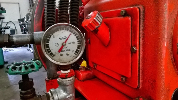 **ขายถูกๆปั้มลมมือสองจากญี่ปุ่น** Meiji 5แรง ถัง 218 ลิตร..ทดสอบเรียบร้อยทุกระบบใช้งานได้ดีครับ