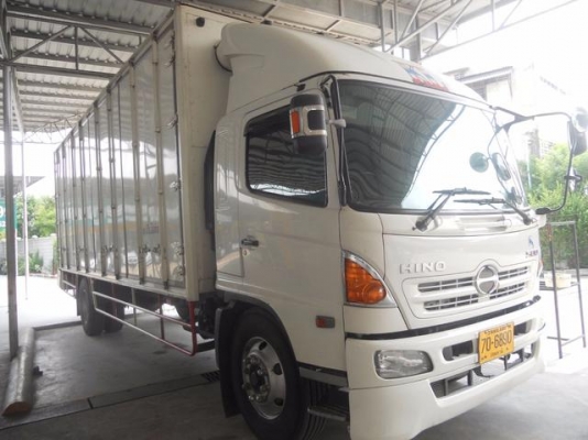 .HINO 500 EURO 3  ปี 2013 ตู้ สิบบาน ยาว 7.70  เมตร    ราคา1,480,000  บาท