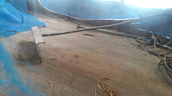 รถอีซูซุ 6 ล้อ NPR ติดเครน 3 ตัน. 115 แรงม้า.    สนใจติดต่อ  081 - 6079515