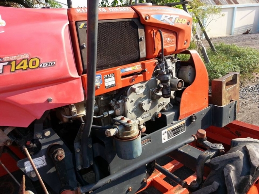 คูโบต้า KRT140 พร้อมใบมีดดันดินตราช้าง ใช้งานได้ดีมากครับ
