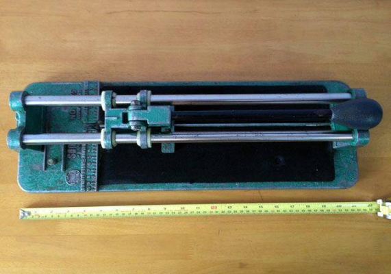 ขายแท่นตัดกระเบื้องSOMIC ตัดขนาด12"งานเก่ามือสองสภาพดี