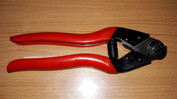 ขายคีมตัดลวดสลิงFelco Swiss Made. งานดีมือสองสภาพดี