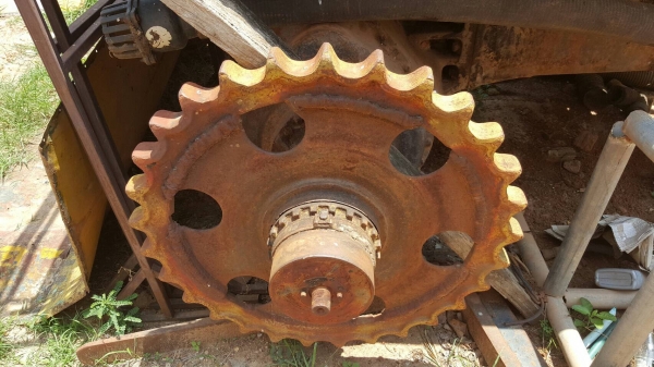 ขายตามสภาพ แทรคเตอร์ CAT D4E ไม่มีเฟรม ไม่มีโซ่ ไม่มีใบแทรค เครื่องสตาร์ทติด ราคาต่อรองได้ ขายตามสภาพ แทรคเตอร์ CAT D4E ไม่มีเฟรม ไม่มีโซ่ ไม่มีใบแทรค เครื่องสตาร์ทติด ราคาต่อรองได้