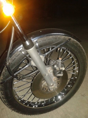 ขาย Suzuki GT100 เดิมๆสภาพสวยทะเบียนพร้อมโอนไม่ขาดต่อ 26000 บาทครับ