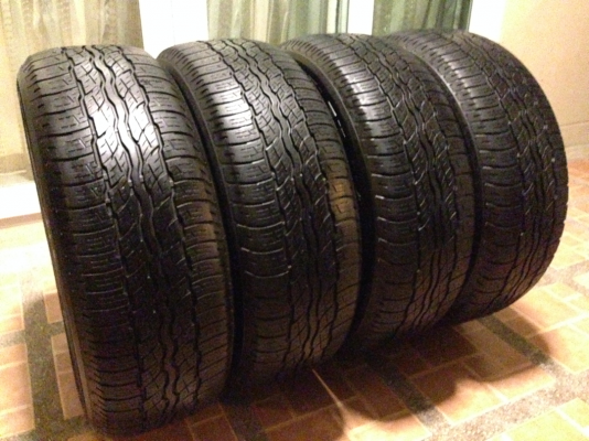 ยาง Bridgestone 235 55 18 ปลายปี14 ดอกเยอะ ใช้ยาว ราคาไม่แพง