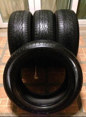 ยาง Bridgestone 235 55 18 ปลายปี14 ดอกเยอะ ใช้ยาว ราคาไม่แพง