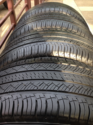 ยาง Michelin 265 70 16 ปี12 ดอกเต็ม ใช้ยาว ราคาไม่แพง