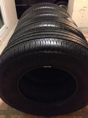 ยาง Michelin 265 70 16 ปี12 ดอกเต็ม ใช้ยาว ราคาไม่แพง