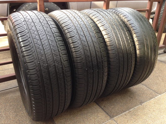 ยาง Michelin 265 70 16 ปี12 ดอกเต็ม ใช้ยาว ราคาไม่แพง