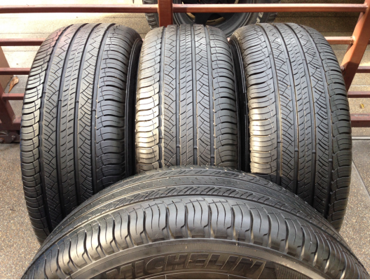 ยาง Michelin 265 70 16 ปี12 ดอกเต็ม ใช้ยาว ราคาไม่แพง