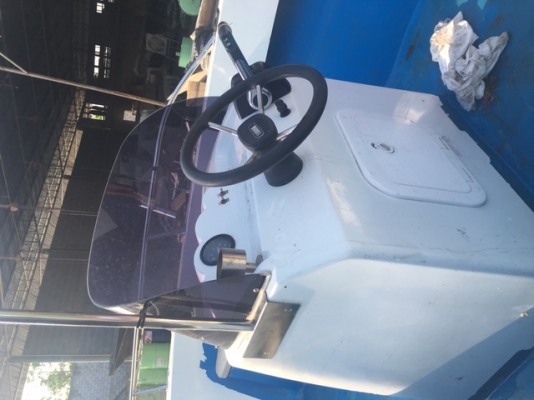 ขายเรือใหม่ลงน้ำสองครั้ง18ฟุต วางเครื่องวิ่งได้เลยไม่รวมเทลเลอร์