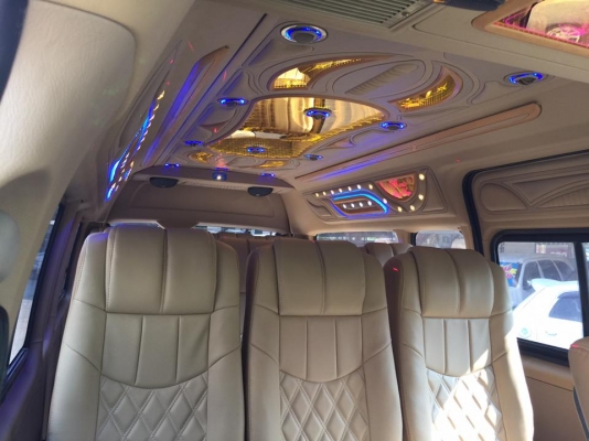 โทร 0922726669 ตันหยงเบสท์รถตู้ฝั่งธน COMMUTER ปี 2011 เบนซิน cng แต่งวีไอพี แอร์บัส เบาะ 4 แถว ราคา 759,000 บาท