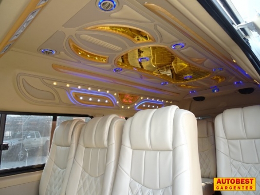 โทร 0922726669 ตันหยงเบสท์รถตู้ฝั่งธน COMMUTER ปี 2011 เบนซิน cng แต่งวีไอพี แอร์บัส เบาะ 4 แถว ราคา 759,000 บาท