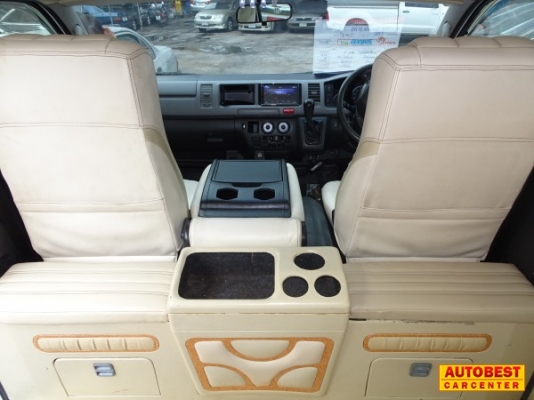 โทร 0922726669 ตันหยงเบสท์รถตู้ฝั่งธน COMMUTER ปี 2010 เบนซิน CNG แต่งวีไอพี  เบาะหนัง 3 แถว ราคา 729,000 บาท