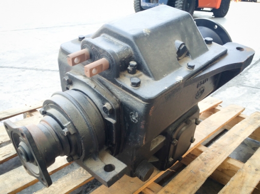 ขายเกียร์สโลว์อินเตอร์กลาง 4Speed  ราคาถูก