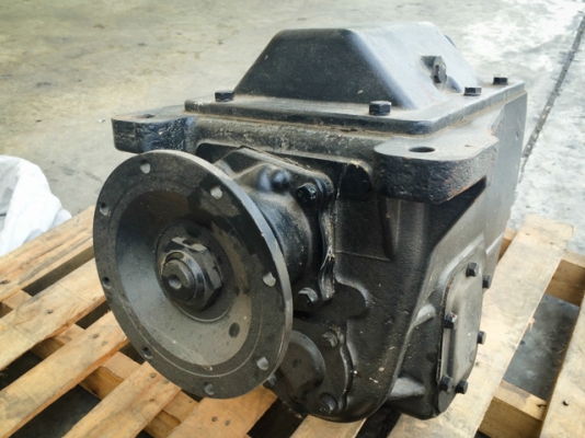 ขายเกียร์สโลว์อินเตอร์กลาง 4Speed  ราคาถูก