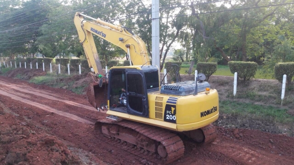 ขายรถแบ็คโฮ Komatsu PC160LC-8 เอกสารอินวอยซ์ ไฟฟ้าครบ ไมล์ชั่วโมง 6,900