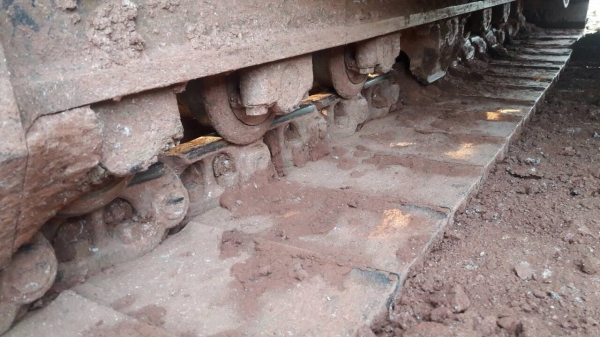 ขายรถแบ็คโฮ Komatsu PC160LC-8 เอกสารอินวอยซ์ ไฟฟ้าครบ ไมล์ชั่วโมง 6,900