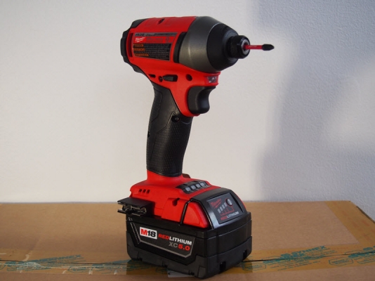 ชุดสว่านไร้แปรงถ่านมือ2 Milwaukee 2897-22 มีสว่านกระแทกและสว่านไขควง รุ่นใหม่ล่าสุด2016 แบ็ต5.0แอมป์