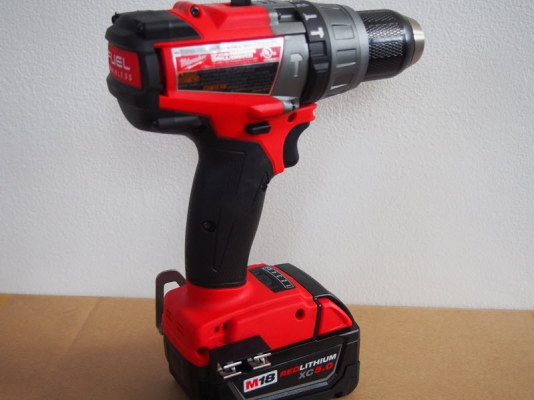 แม่เจ้า!! สว่านไร้สายเชื่อมต่อผ่านมือถือได้ ทำไปเพื่อ? Milwaukee 2796-22 แม่เจ้า!! สว่านไร้สายเชื่อมต่อผ่านมือถือได้ ทำไปเพื่อ? Milwaukee 2796-22