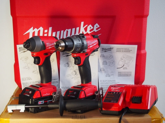 แม่เจ้า!! สว่านไร้สายเชื่อมต่อผ่านมือถือได้ ทำไปเพื่อ? Milwaukee 2796-22 แม่เจ้า!! สว่านไร้สายเชื่อมต่อผ่านมือถือได้ ทำไปเพื่อ? Milwaukee 2796-22