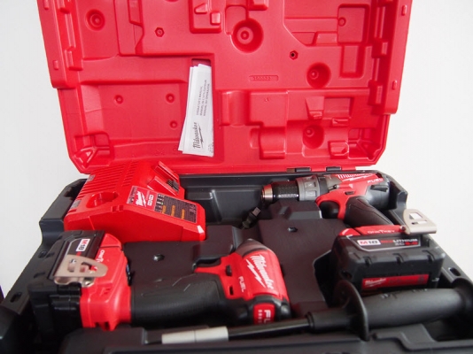 แม่เจ้า!! สว่านไร้สายเชื่อมต่อผ่านมือถือได้ ทำไปเพื่อ? Milwaukee 2796-22 แม่เจ้า!! สว่านไร้สายเชื่อมต่อผ่านมือถือได้ ทำไปเพื่อ? Milwaukee 2796-22