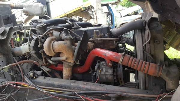 เครื่อง6HE1โบอินเตอร์ พร้อมเกียร์อีตัสเครื่องดีไม่มีไอเอกสารล่งเล่มครบ