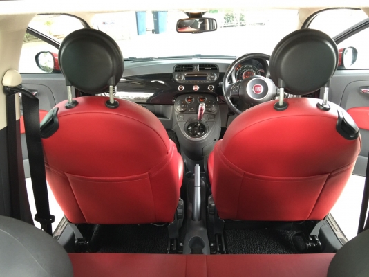 2010 FIAT 500 รถสวยมาก วิ่งน้อยสุดๆ ซื้อไปคุ้ม ใครเล่นรุ่นนี้จัดไปไวๆ