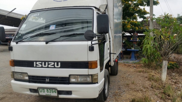 ขาย ISUZU NHR54   4 ล้อ ตู้แห้ง รถประกอบ
