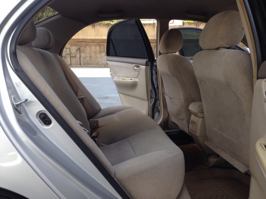 toyota corolla altis 1.6e สีเทา ปี 2004