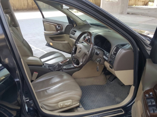 2001 NISSAN CEFIRO 2.0 สีดำ สวยๆ sunroof