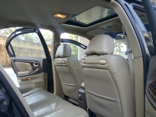 2001 NISSAN CEFIRO 2.0 สีดำ สวยๆ sunroof