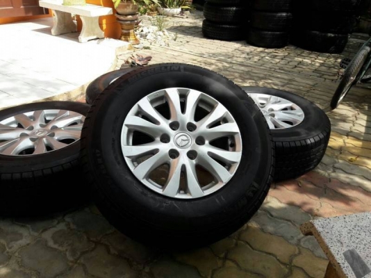 ล้อ Mazda ขอบ 17 พร้อมยาง 265/65/17 ปี 13 ชุดล่ะ 6500