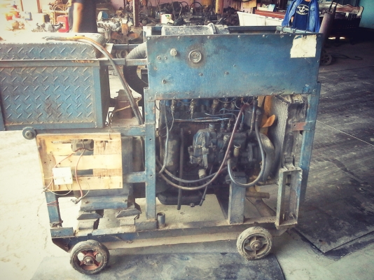 ขายเครื่องปั่นไฟ15ก.ก.เครื่องISUZU240