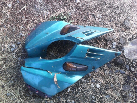 ขาย TZRR150cc.ขับใด้เครื่องดีเพิ่งทำใหม่ชุดโอนครบทะเบียนขาดเกิน3ปีเป็นชื่อผมเอง