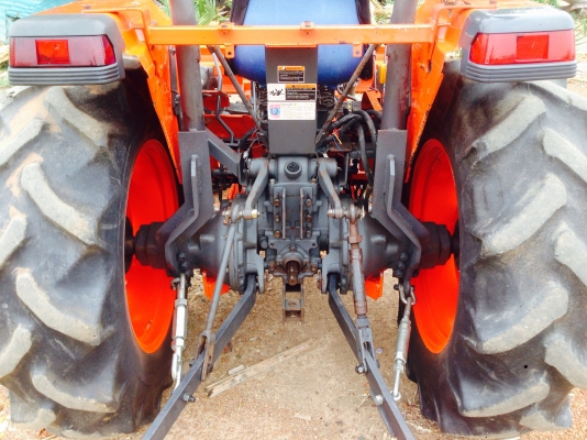 ขายL4508  4WD พร้อมใบดันหน้า ยางดี4เส้น