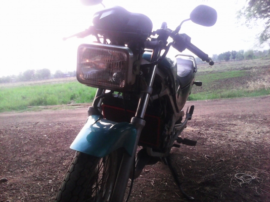 ขาย TZRR150cc.ขับใด้เครื่องดีเพิ่งทำใหม่ชุดโอนครบทะเบียนขาดเกิน3ปีเป็นชื่อผมเอง