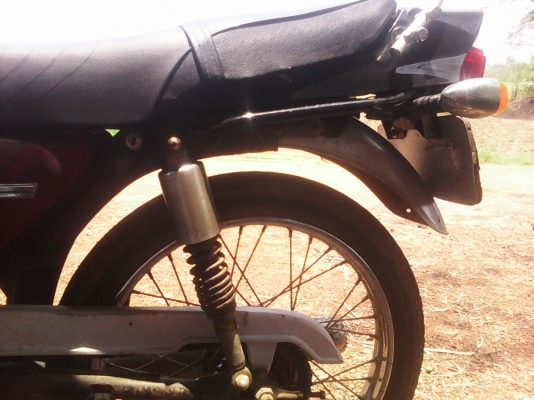 ขายrx100s ขับใด้ใช้งานอยู่มีเล่มทะเบียนไม่มีชุดโอนขาดเกิน3ปี