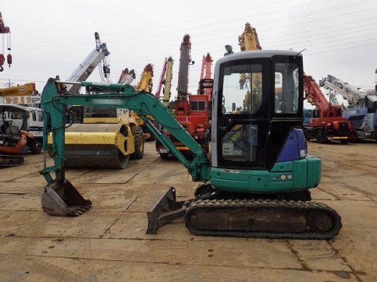 Komatsu PC35MR-1 เก่าญี่ปุ่น ตู้เก๋ง พร้อมไลน์หัวเจาะ