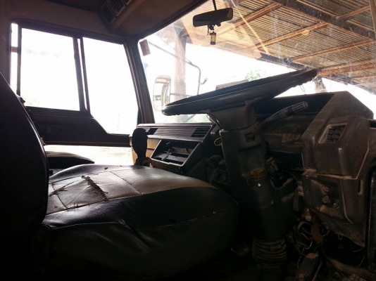 ขายรถ10ล้อ ดั้ม2เพลา TDเบรกใหญ่ เพลาบุ๋ม เอกสารพร้อมโอน สนใจโทร 090-8588220คุณนะ 093-3258446คุณบิว หรือเข้าดูสินค้าอื่นๆได้ที่ www.narong2truck.com หรือ www.truck.in.th/498 หรือเพจFacebook ณรงค์ ซื้อขายรถมือสอง (เว็บไซต์ส่วนตัว) หรือFacebook คุณนะ รถบรรทุ