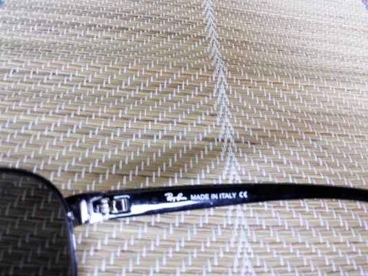 แว่นตาสวย เรแบน สวยเดิมๆๆ