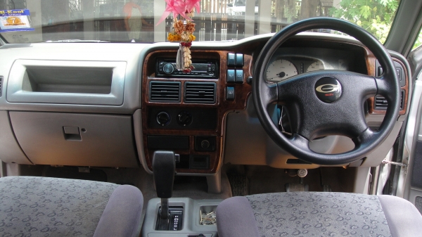 ISUZU ADVANTURE 3.0Turbo เกียร์Auto รถบ้านแท้ สวยเดิม พร้อมใช้ ISUZU ADVANTURE 3.0Turbo เกียร์Auto รถบ้านแท้ สวยเดิม พร้อมใช้