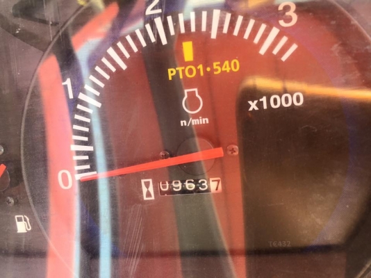 ขายรถไถคูโบต้า L4708(4WD)2เพลา พร้อมอุปกรณ์ใบมีดดันดินหน้าและโลเตอร์รีตราช้าง ราคา 398,000 บาท รถสวยใช้งานน้อย สนใจโทร 081-9136451 หรือ สอบถามผ่านทาง line:bow6451 ค่ะ ขายรถไถคูโบต้า L4708(4WD)2เพลา พร้อมอุปกรณ์ใบมีดดันดินหน้าและโลเตอร์รีตราช้าง ราคา 398,000 บาท รถสวยใช้งานน้อย สนใจโทร 081-9136451 หรือ สอบถามผ่านทาง line:bow6451 ค่ะ