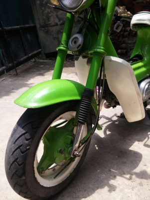 ชาลี ไฟบน